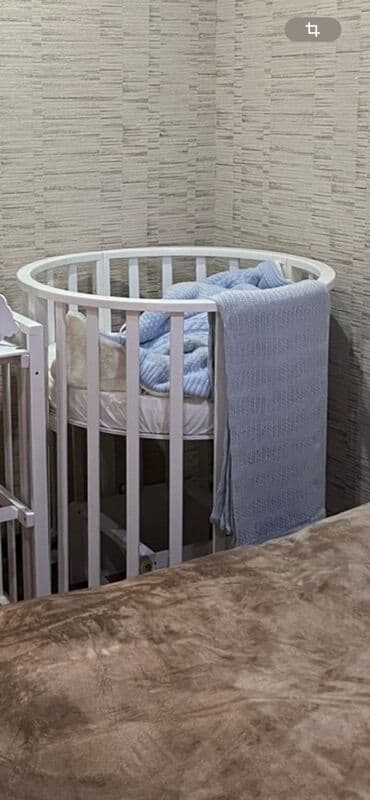 Bayraqlar: Oğlan və qız üçün, İşlənmiş, Yumru, Beşik, Dəstsiz, Matras ilə, Yellənmə mexanizmsiz — 1