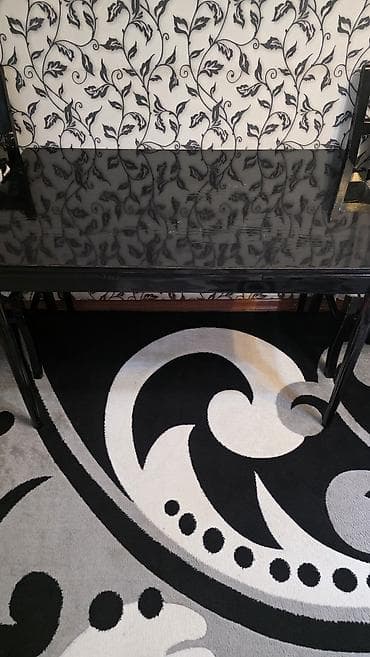 qara malina: Qonaq masası, Açılmayan, Taxta, Dördbucaq masa — 6