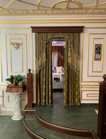 nerimanovda obyekt satilir: Baksovetde yerlesen restoran satilir 2 zal, 2 kabinet, 1 karaoke — 10