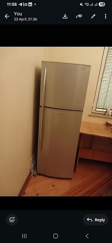 2 qapılı Toshiba Soyuducu Satılır, rəng - Gümüşü