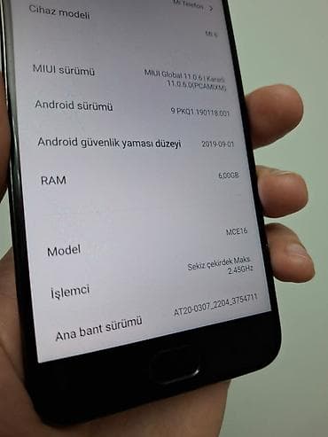 dubay telefonlar: Xiaomi Mi 6, 64 GB, rəng - Qara, 
 Barmaq izi — 3