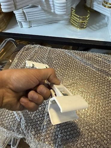 ref: Mağaza və marketlər üçün reklam/qiymət lövhəsi tutacağı. Plastik — 2