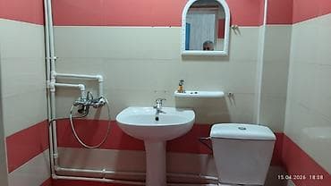 jasmine park lokbatan: Satılır:Gəncədə.Pasyolkada.Park Piramidanın qarşısında Kiyev — 6