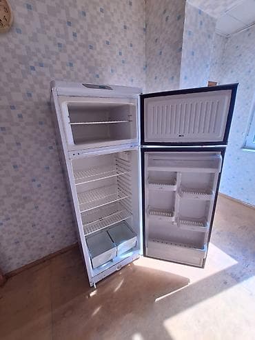 separator satilir: 2 qapılı Stinol Soyuducu Satılır, rəng - Ağ — 5