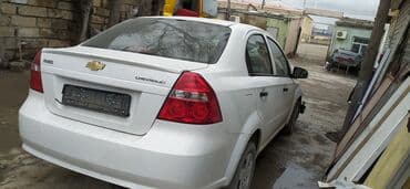 pirsep satisi: Chevrolet Aveo: 1.4 l | 2011 il 212000 km Sedan — 9