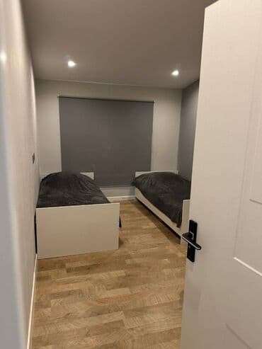 срочно продам квартиру в баку: Пос. Карачухур, 3 комнаты, Новостройка, м. Нефтчиляр, 72 м² — 9