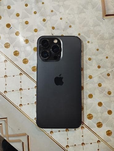 iphone 16 satilir: IPhone 15 Pro, Qara — 3