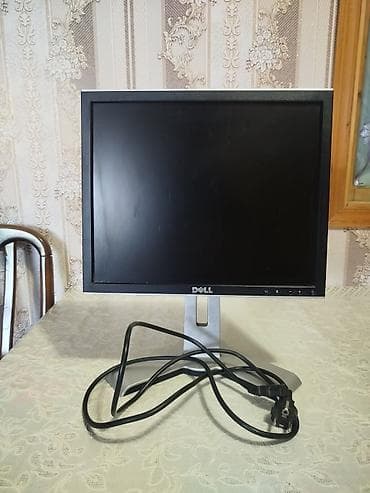 it internet: Dell LCD monitor - Model: Dell UltraSharp seriyası (kvadrat formatlı — 1