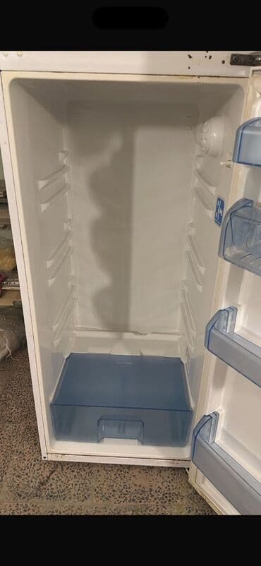 холодильник для автомобиля: İşlənmiş 2 qapılı Beko Soyuducu Satılır, rəng - Ağ — 2