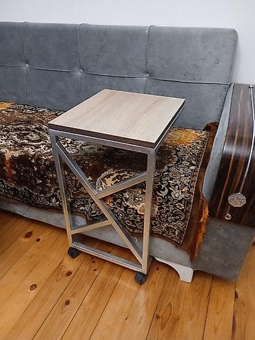 on oturacaq: Jurnal masası, Açılmayan, Laminat, Kvadrat masa — 1