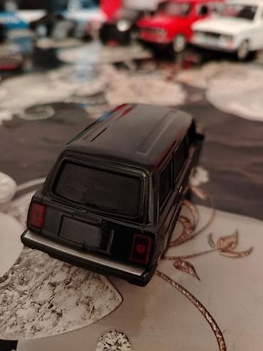 07 şəkilləri lada: VAZ, 2004 il, 1:35, Dəmir, Ödənişli çatdırılma — 2