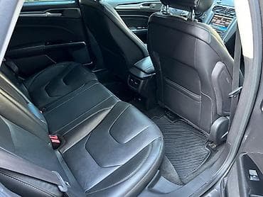 canqan avto: Ford Fusion sedan – geniş və komfortlu salon - Dəri oturacaqlar, ön — 2