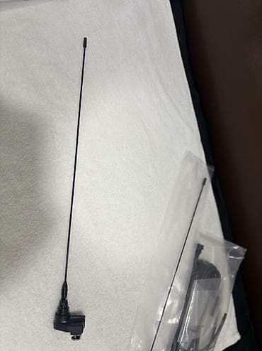 maşın antenası: Telsiz üçün çevirməli L‑şəkilli UHF/VHF antena dəsti - 3 ədəd qara — 8