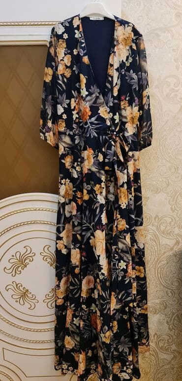 cool paltar: 38 razmer paltar 1 defe geyinilib teze sayilir (40-42 razmere de olar) — 1