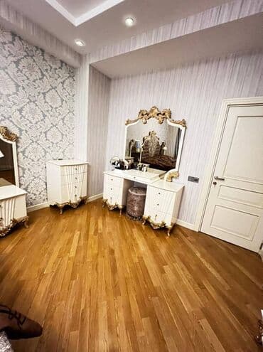 gencede 3 otaqli evlerin qiymeti: Bakıxanov qəs., 3 otaqlı, Yeni tikili, 140 kv. m — 7