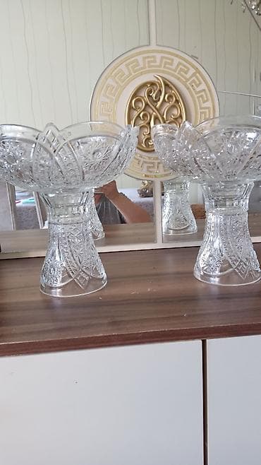 Məhsul qədimi xrustal 2 ədədi Təsvir: - Klassik üslubda şəffaf lalafo.az -da Məhsul qədimi xrustal 2 ədədi Təsvir: - Klassik üslubda şəffaf