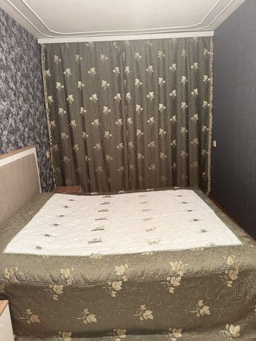 taxt ustu: Perde tulude var taxt üstü — 2