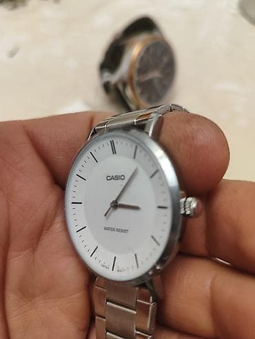 Личные вещи: Новый, Наручные часы, Casio, цвет - Серебристый — 1