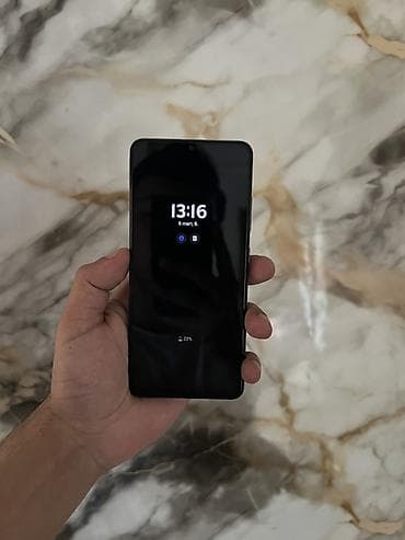 apple ipad mini 5: Samsung Galaxy A32, 128 GB, rəng - Qara, Barmaq izi, Face ID — 5