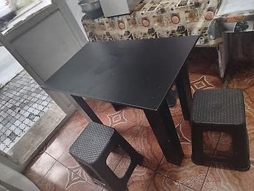 divan ustu: Mətbəx üçün, Açılmayan, Dördbucaq masa — 1