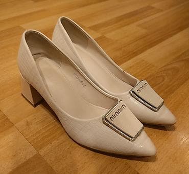 ayaqqabi satisi: Tuflilər, Ölçü: 37, rəng - Bej, Yeni — 1