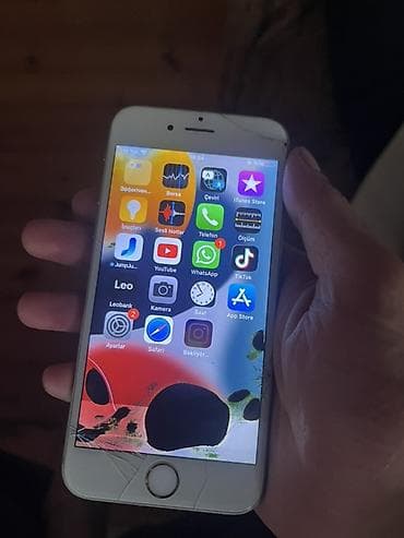 iphone 5s telfon: IPhone 6s, Gümüşü, Qırıq — 2