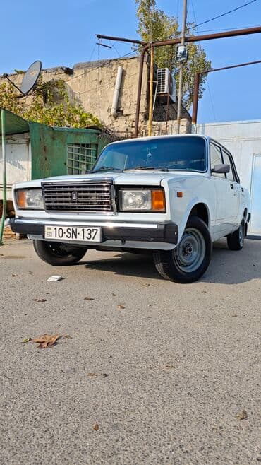 on suse: VAZ (LADA) 2107: 1.6 l | 2006 il 19068 km Sedan — 1