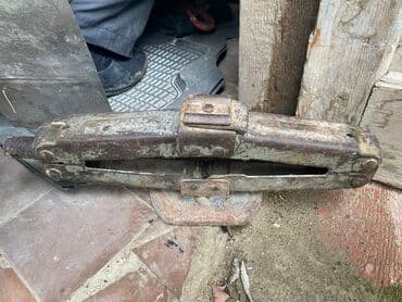 sef qaplar: Yeni Mexanik Domkrat, Maksimum yükqaldırma: >10 t, Ünvandan götürmə — 2