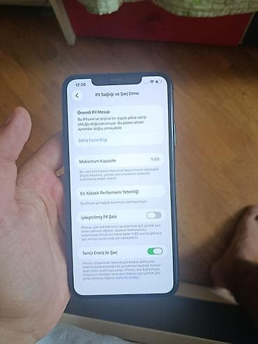 macbook pro 17: IPhone 11 Pro Max, 256 GB, Yaşıl — 6