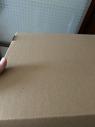 Karton pizza qutuları - Material: qalın, ekoloji təmiz kraft karton -