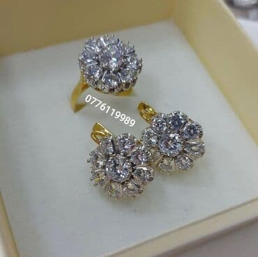 halqa sirqalar: В комплекте: Кольцо, Серьги, Серебро — 9