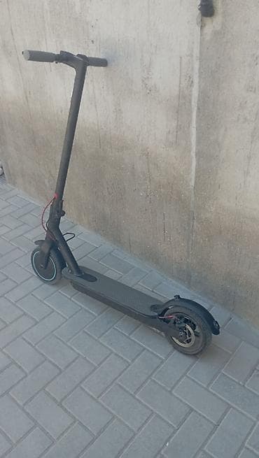 Salam elektirkli sukuter dir max surət 30 dur işlek vəzyetde sadece on — 1