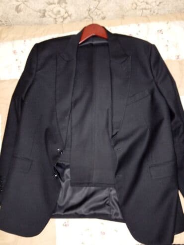 deri pencekler: Klassik kişi pencəyi – qara rəngdə - Kəsim: iki düyməli klassik — 2