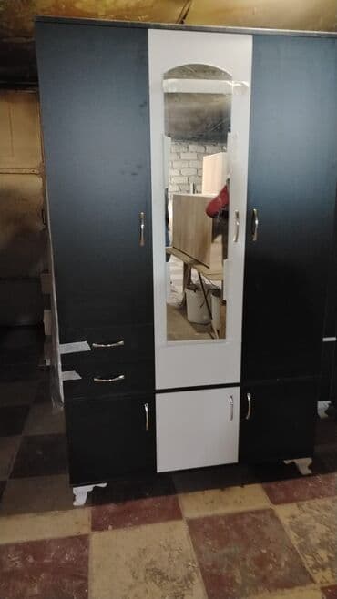 Dolablar: Yeni, Açılan, 3 qapılı Düz dolab, Qarderob, paltar dolabı, Azərbaycan — 7