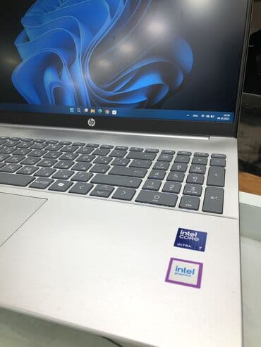 HP: CPU: Intel® Core™ Ultra 7 155U RAM: 16 GB LPDDR5 SSD: 1TB M.2 NVMe™ — 4