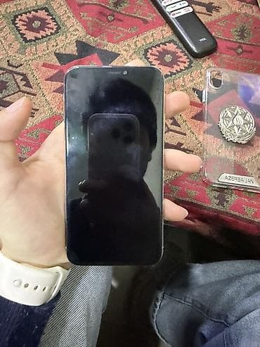iphone 50: IPhone X, Gümüşü, Qırıq — 2