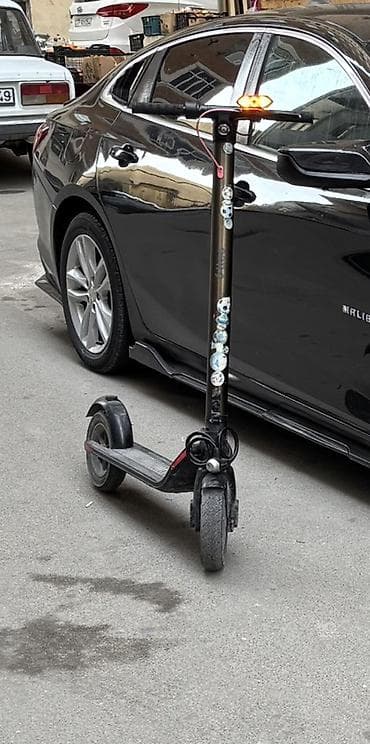 scott velosiped satilir: Elektrik skuter - Şəhər daxili rahat və sakit hərəkət üçün elektrik — 1