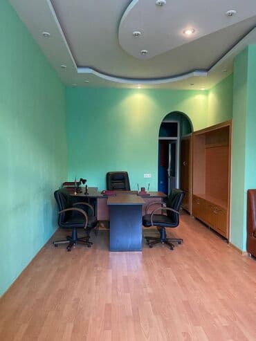 mingecevir obyekt: Əhmədlidə ukraina meydanı tərəfdə yerləşən ümumi sahəsi 60 kv,m olan — 10