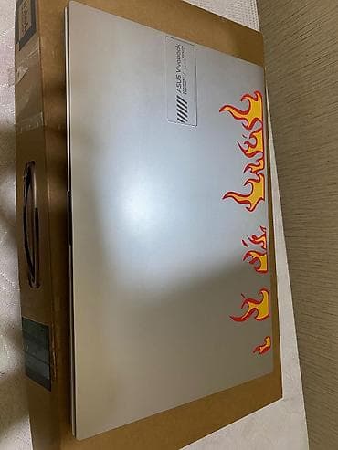 ASUS Vivobook, 15.6 ", 256 GB