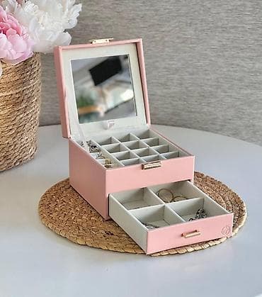 Другой декор и предметы интерьера: Zərgərlik üçün təşkilatçı qutu - Kompakt kvadrat dizayn, üstünlük — 2