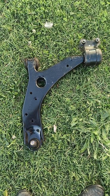 Mazda3 orijinal ön asma qolu (Control Arm) – sol tərəf - Brend: Mazda lalafo.az -da Mazda3 orijinal ön asma qolu (Control Arm) – sol tərəf - Brend: Mazda