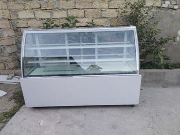 soyuducu kreditlə: Soyuducu vitrin.2mt Sosialin verdiklerinnen deyil.bahali soyuducudur — 2