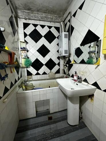 9 ci mikrorayon satilan evler: Bakı, Əhmədli, 3 otaqlı, Köhnə tikili, m. Əhmədli, 85 kv. m — 11