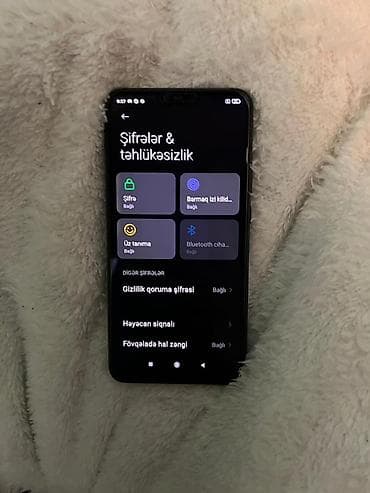 mi 17 pro max: Xiaomi Mi 8 Lite, 64 GB, rəng - Qara, 
 Barmaq izi, Face ID — 9