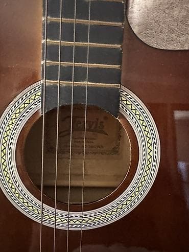 gitara simləri: Akustik gitara, 6 sim — 5