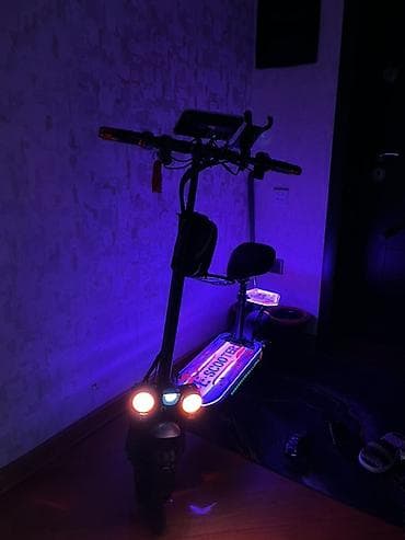 electron scuter: Elektrik skuter – güclü işıqlanma və geniş displey Kuryerlər Üçün — 2