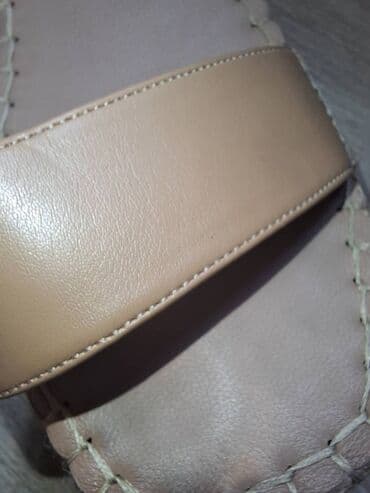 белые босоножки на тракторной подошве: Размер: 40, Новый — 10