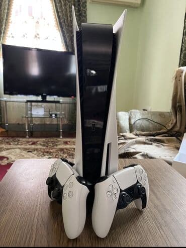 Playstation 5 (fat) Ideal veziyyetdedir ve yeniden ferglenmir lalafo.az -da Playstation 5 (fat) Ideal veziyyetdedir ve yeniden ferglenmir