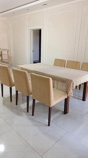Masa 6 stulu ile birge satılır yaxşı veziyyetde üsdü süsədir masanın — 1