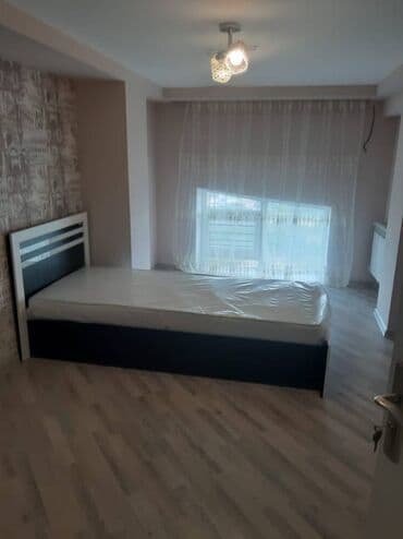 nefciler kirayə ev: Neftcilər metrosunun yaxınlığında star idman kompleksinə yaxin 13 — 4